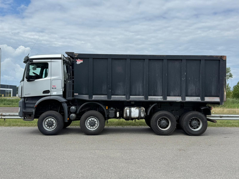 MERCEDESBENZ Arocs 4848 8x8 tipper - شاحنة قلاب: صورة 2 MERCEDESBENZ Arocs 4848 8x8 tipper - شاحنة قلاب: صورة 2