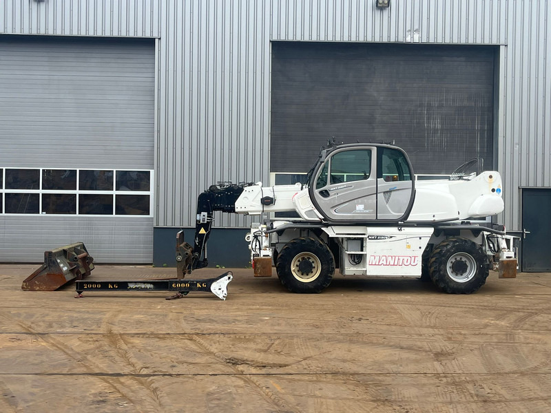 Manitou MRT2150+ plus privilege - رافعة تلسكوبية: صورة 1 Manitou MRT2150+ plus privilege - رافعة تلسكوبية: صورة 1