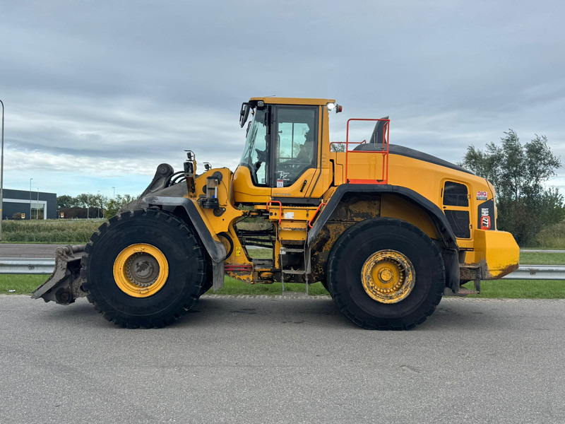 Volvo L220H - اللودر بعجل: صورة 1 Volvo L220H - اللودر بعجل: صورة 1