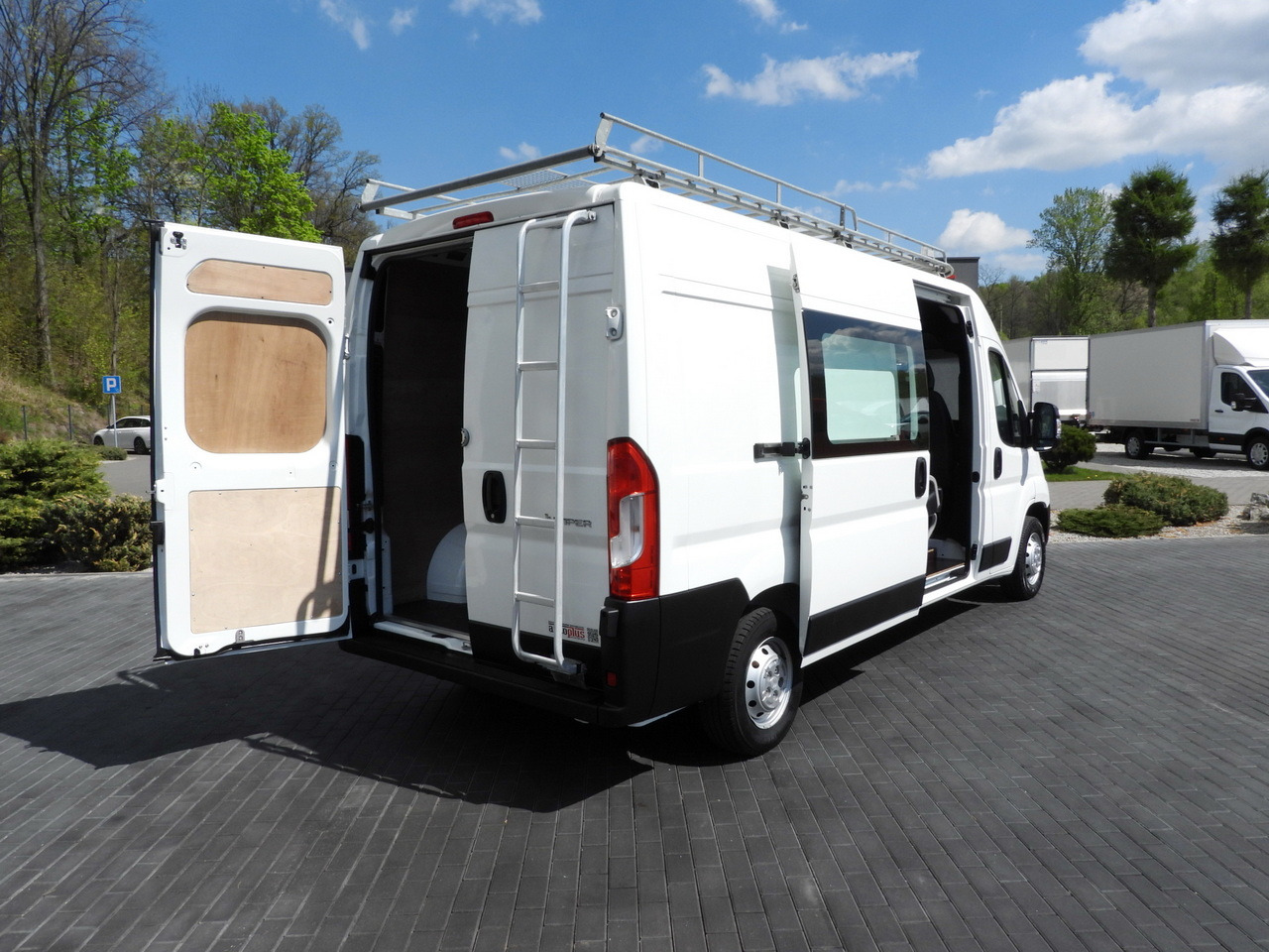 CITROEN JUMPER BOX DELIVERY VAN 7 SEATS CRUISE CONTROL  120HP - فان: صورة 3 CITROEN JUMPER BOX DELIVERY VAN 7 SEATS CRUISE CONTROL  120HP - فان: صورة 3