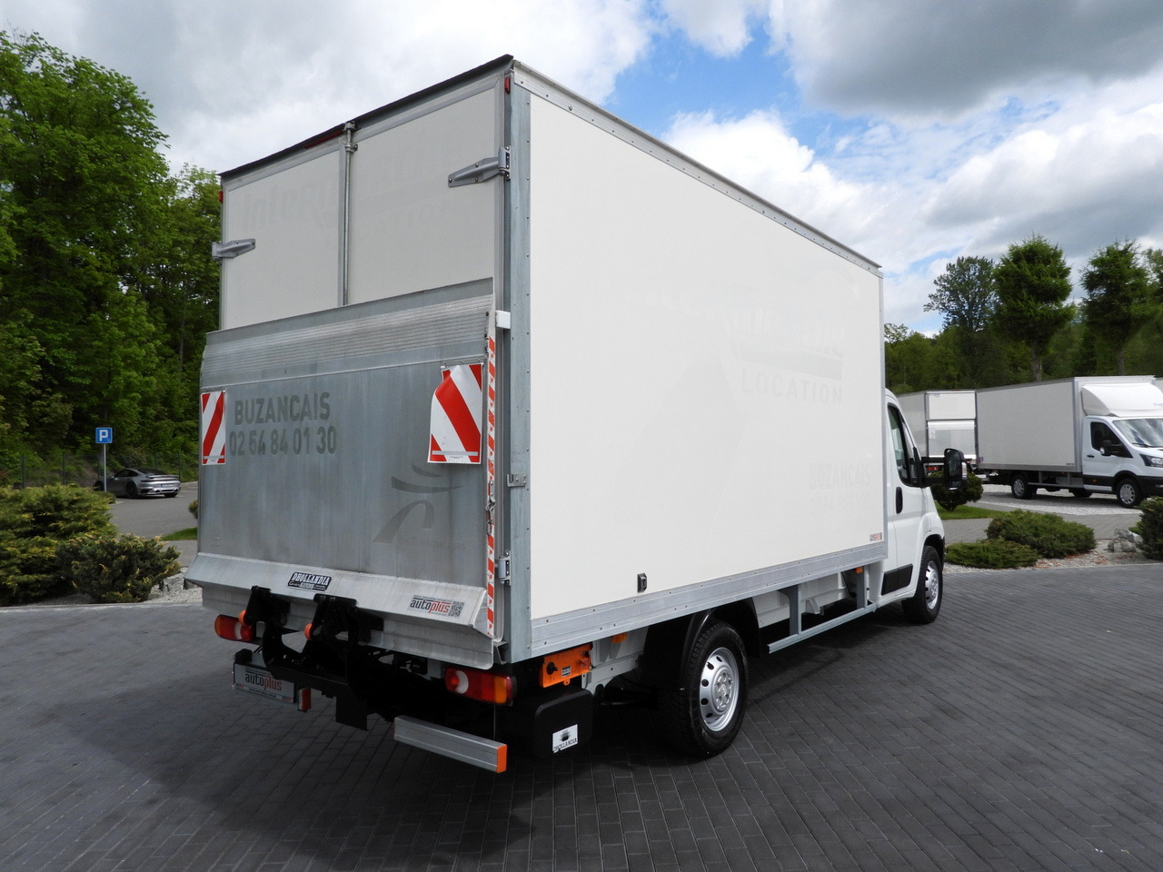CITROEN JUMPER BOX LIFT 8 PALLETS CRUISE CONTROL NAVIGATION AIR CONDITIONING  165HP - شاحنة مغلقة الصندوق: صورة 3 CITROEN JUMPER BOX LIFT 8 PALLETS CRUISE CONTROL NAVIGATION AIR CONDITIONING  165HP - شاحنة مغلقة الصندوق: صورة 3