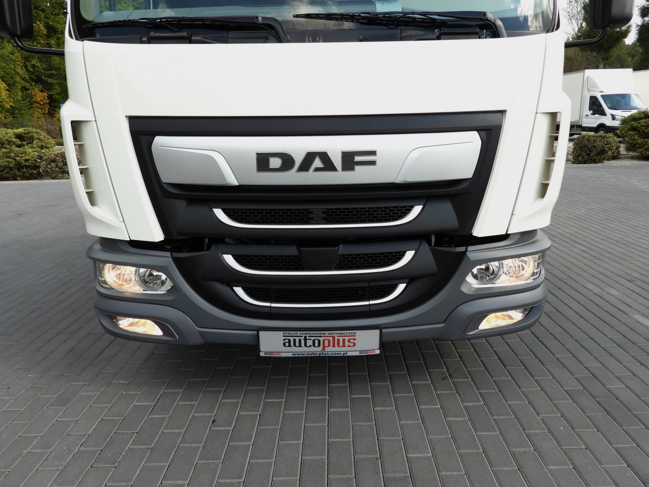 شاحنات الحاويات / جسم علوي قابل للتغيير شاحنة DAF LF 230 CONTAINER CARRIER PLATFORM + TRAILER WEBASTO CRUISE CONTROL LED LIGHTS PNEUMATICS AUTOMATIC TRANSMISSION  TWIN WHEELS AIR CONDITIONING  230HP: صورة 13 شاحنات الحاويات / جسم علوي قابل للتغيير شاحنة DAF LF 230 CONTAINER CARRIER PLATFORM + TRAILER WEBASTO CRUISE CONTROL LED LIGHTS PNEUMATICS AUTOMATIC TRANSMISSION  TWIN WHEELS AIR CONDITIONING  230HP: صورة 13