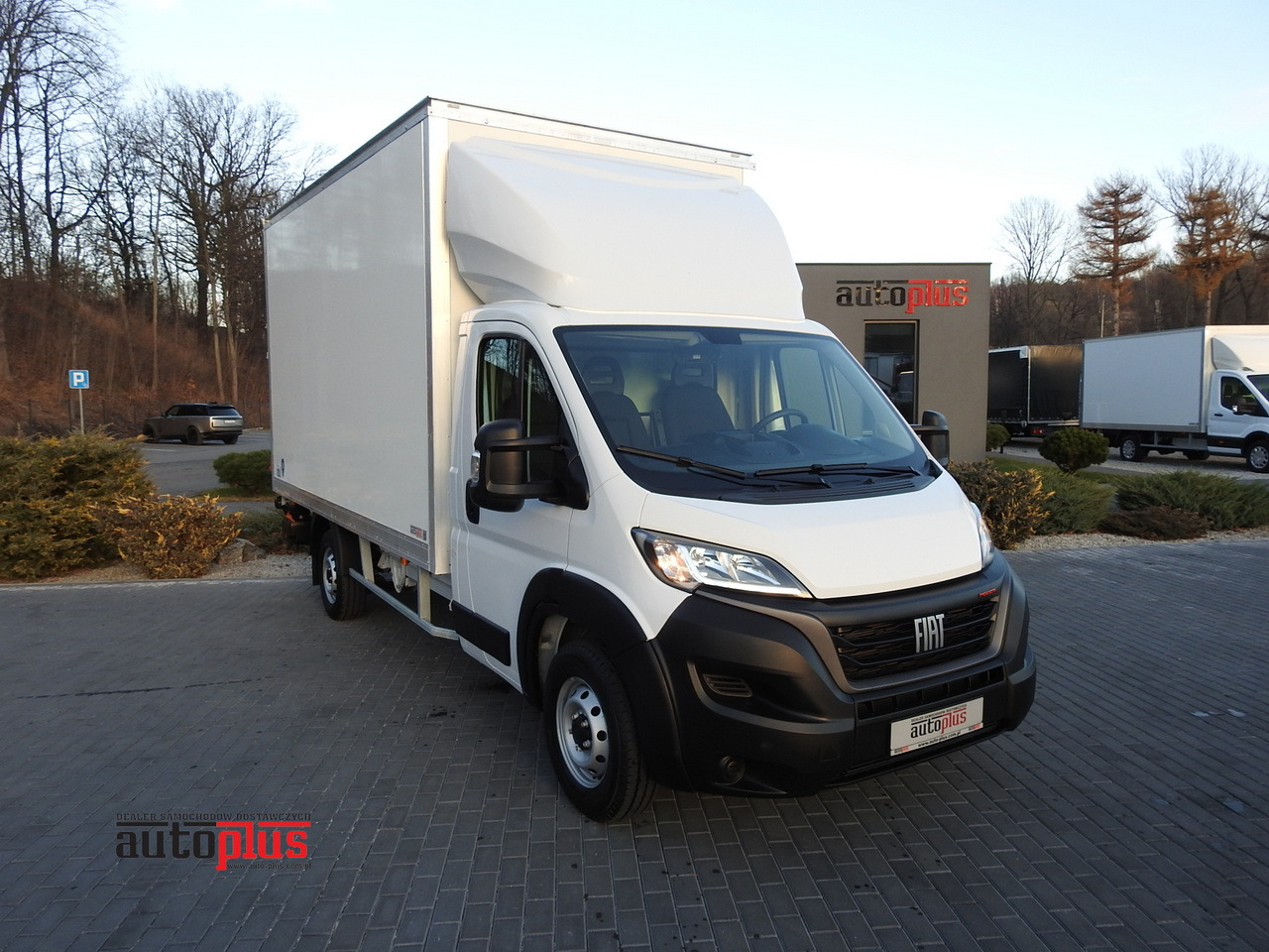 FIAT DUCATO BOX LIFT 8 PALLETS CRUISE CONTROL AIR CONDITIONING 180HP - شاحنة مغلقة الصندوق: صورة 1 FIAT DUCATO BOX LIFT 8 PALLETS CRUISE CONTROL AIR CONDITIONING 180HP - شاحنة مغلقة الصندوق: صورة 1