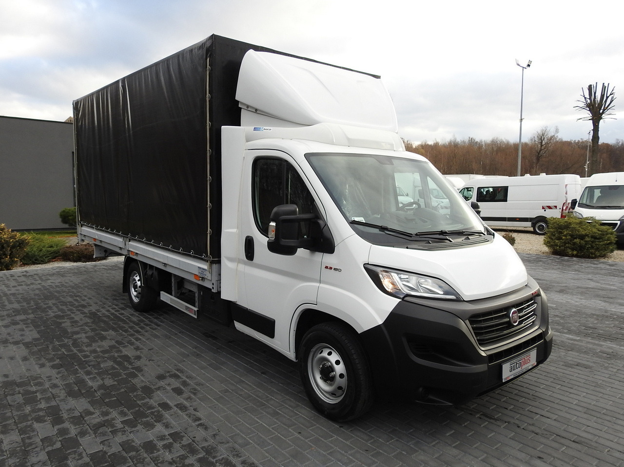 FIAT DUCATO TARPAULIN 10 PALLETS AIR CONDITIONING PNEUMATICS 160HP - شاحنة ستارة جانبية: صورة 4 FIAT DUCATO TARPAULIN 10 PALLETS AIR CONDITIONING PNEUMATICS 160HP - شاحنة ستارة جانبية: صورة 4