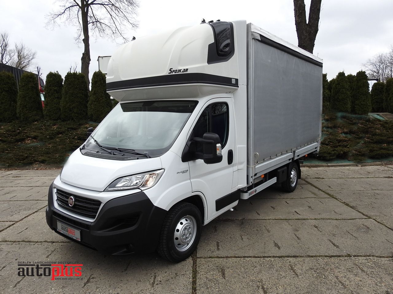 FIAT DUCATO TARPAULIN LIFT 8 PALLETS WEBASTO CRUISE CONTROL AIR CONDITIONING 150HP - شاحنة ستارة جانبية: صورة 1 FIAT DUCATO TARPAULIN LIFT 8 PALLETS WEBASTO CRUISE CONTROL AIR CONDITIONING 150HP - شاحنة ستارة جانبية: صورة 1