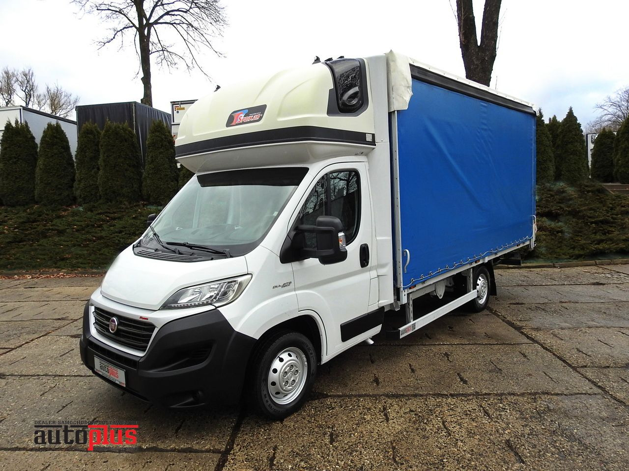 FIAT DUCATO TARPAULIN LIFT 9 PALLETS WEBASTO CRUISE CONTROL A/C LED LAMP 180HP - شاحنة ستارة جانبية: صورة 1 FIAT DUCATO TARPAULIN LIFT 9 PALLETS WEBASTO CRUISE CONTROL A/C LED LAMP 180HP - شاحنة ستارة جانبية: صورة 1