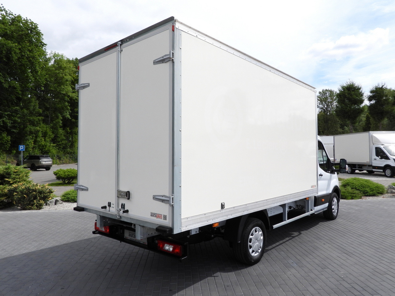 FORD TRANSIT BOX 8 PALLETS CRUISE CONTROL AIR CONDITIONING 130HP - شاحنة مغلقة الصندوق: صورة 3 FORD TRANSIT BOX 8 PALLETS CRUISE CONTROL AIR CONDITIONING 130HP - شاحنة مغلقة الصندوق: صورة 3