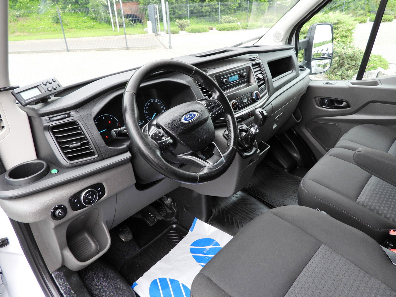 FORD TRANSIT BOX / REFRIGERATOR BOX 5*C / CRUISE CONTROL LED LIGHTS TWIN WHEELS AIR CONDITIONING 130HP - شاحنة مغلقة الصندوق: صورة 2 FORD TRANSIT BOX / REFRIGERATOR BOX 5*C / CRUISE CONTROL LED LIGHTS TWIN WHEELS AIR CONDITIONING 130HP - شاحنة مغلقة الصندوق: صورة 2