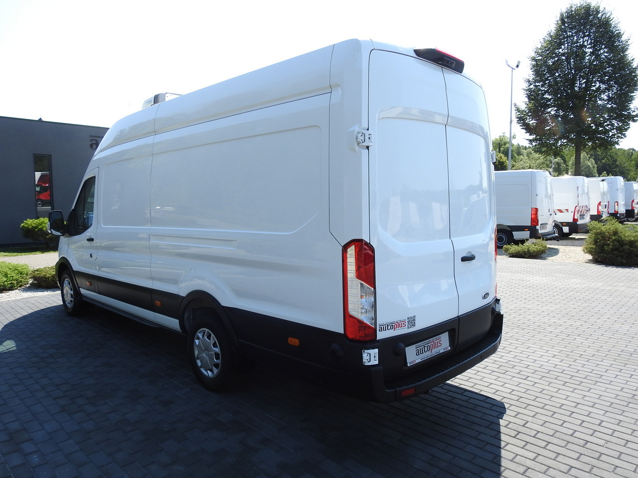 شاحنة مُبرّدة للتوصيل FORD TRANSIT REFRIGERATOR VAN  0*C HEATING FUNCTION CRUISE CONTROL AIR CONDITIONING LED LIGHTS  130HP: صورة 10
