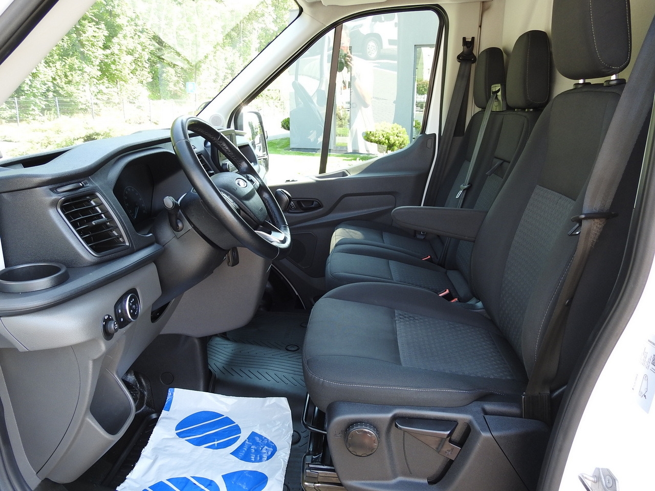 شاحنة مُبرّدة للتوصيل FORD TRANSIT REFRIGERATOR VAN  0*C HEATING FUNCTION CRUISE CONTROL AIR CONDITIONING LED LIGHTS  130HP: صورة 30