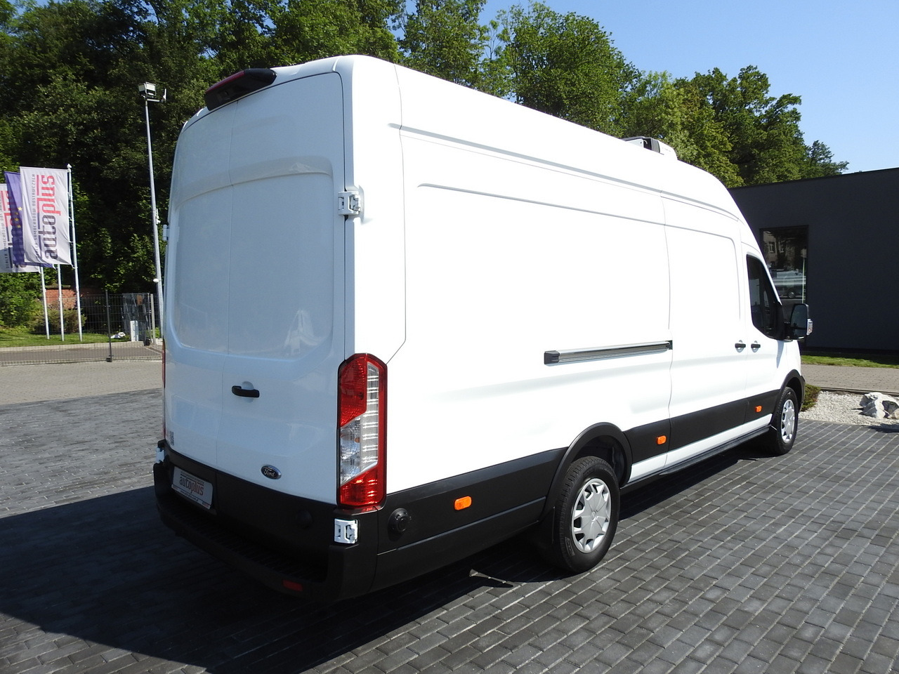 شاحنة مُبرّدة للتوصيل FORD TRANSIT REFRIGERATOR VAN  0*C HEATING FUNCTION CRUISE CONTROL AIR CONDITIONING LED LIGHTS  130HP: صورة 14