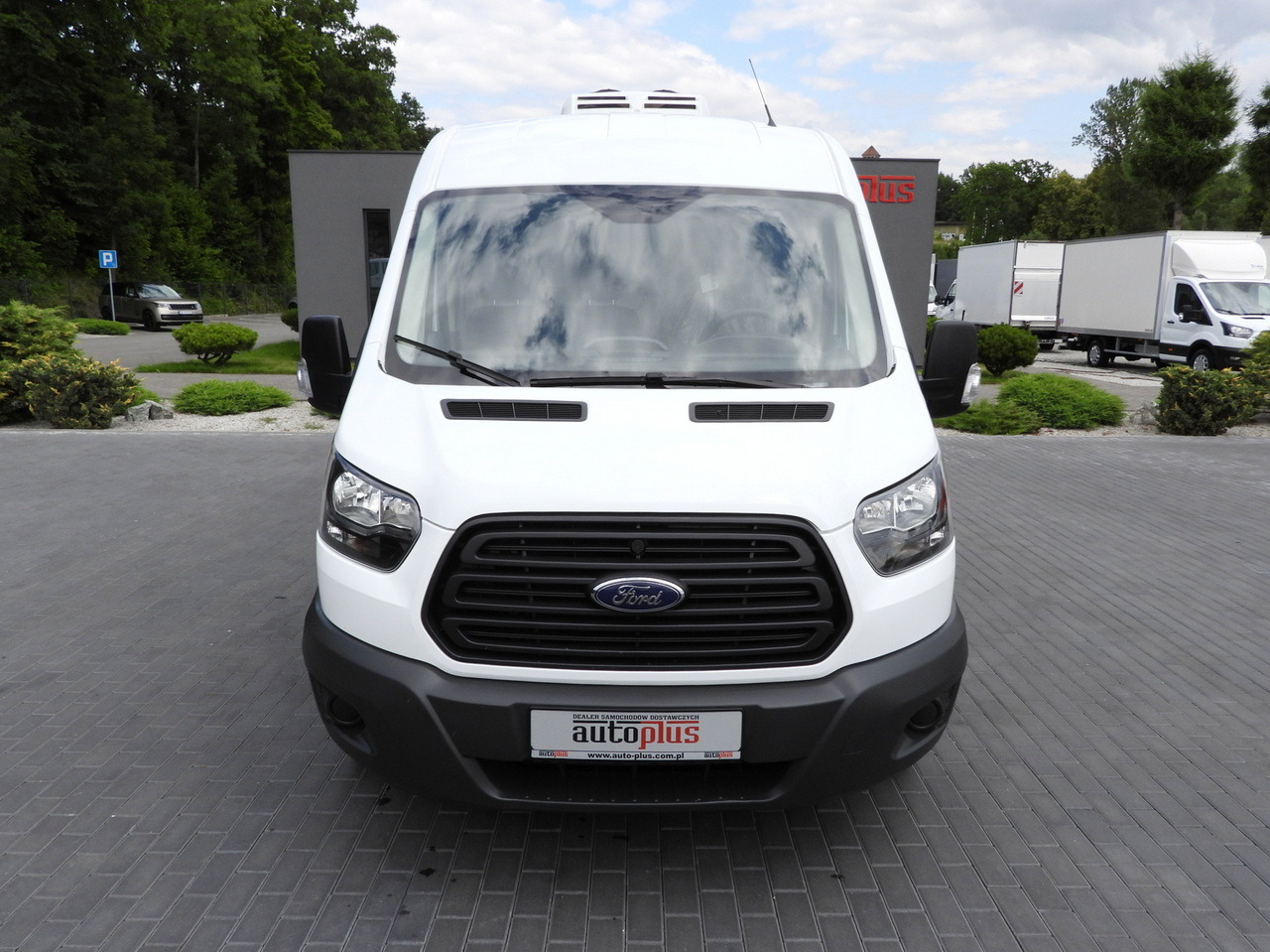 FORD TRANSIT REFRIGERATOR VAN 5*C AIR CONDITIONING 105HP - شاحنة مُبرّدة للتوصيل: صورة 5 FORD TRANSIT REFRIGERATOR VAN 5*C AIR CONDITIONING 105HP - شاحنة مُبرّدة للتوصيل: صورة 5