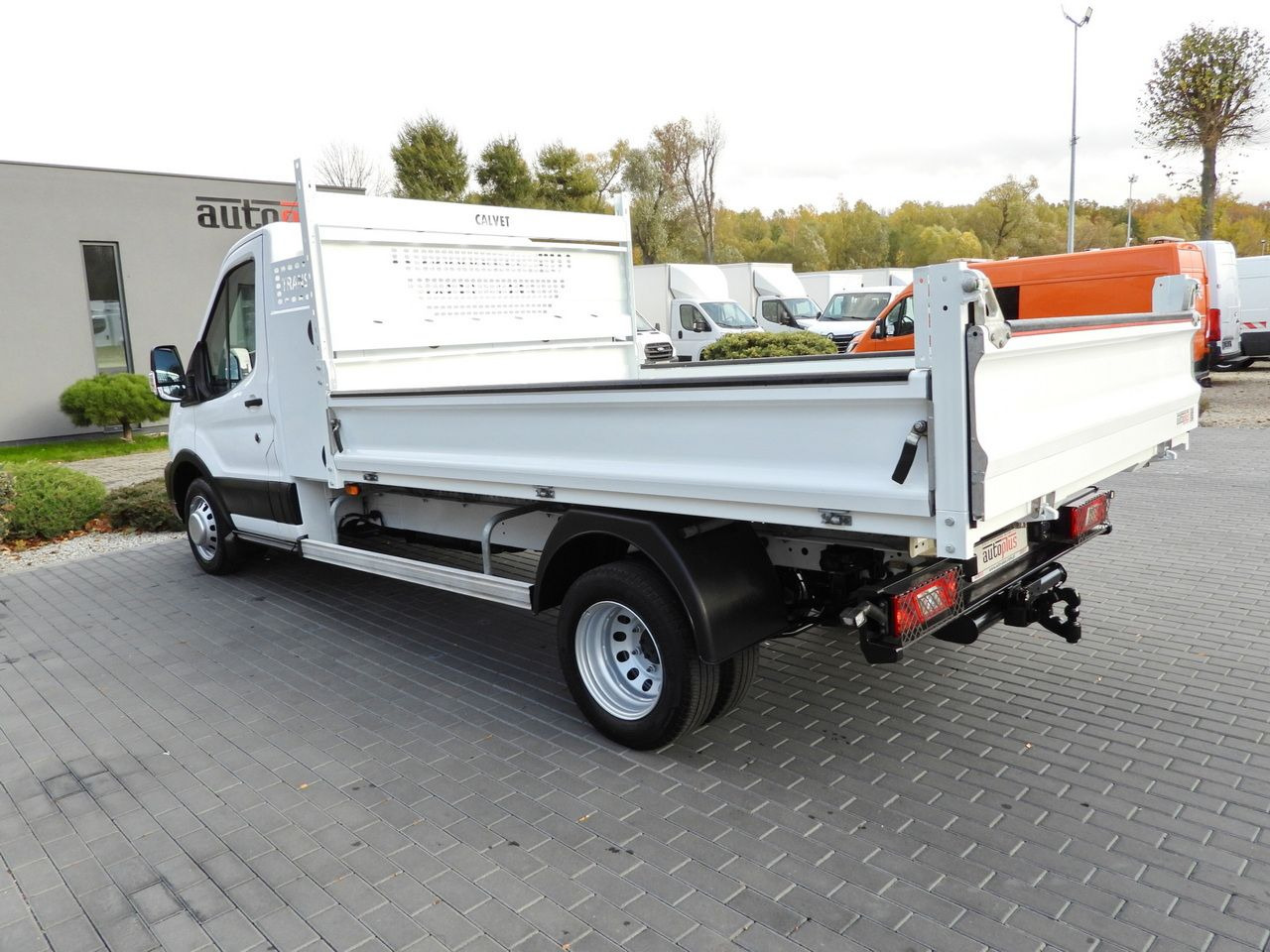 قلاب صغير FORD TRANSIT TIPPER CRUISE CONTROL LED LIGHTS TWIN WHEELS AIR CONDITIONING 130HP: صورة 10 قلاب صغير FORD TRANSIT TIPPER CRUISE CONTROL LED LIGHTS TWIN WHEELS AIR CONDITIONING 130HP: صورة 10