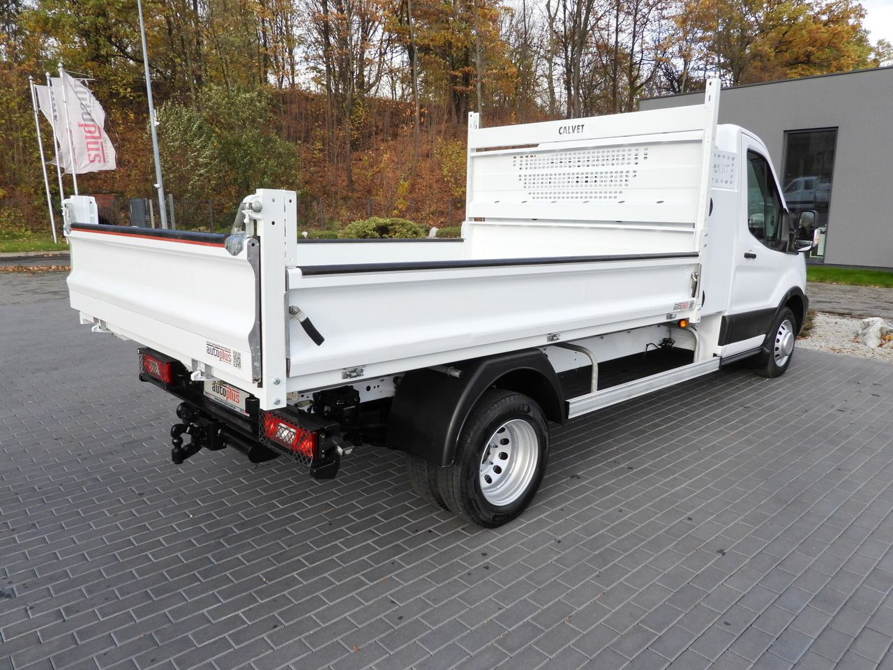 FORD TRANSIT TIPPER CRUISE CONTROL LED LIGHTS TWIN WHEELS AIR CONDITIONING 130HP - قلاب صغير: صورة 3 FORD TRANSIT TIPPER CRUISE CONTROL LED LIGHTS TWIN WHEELS AIR CONDITIONING 130HP - قلاب صغير: صورة 3