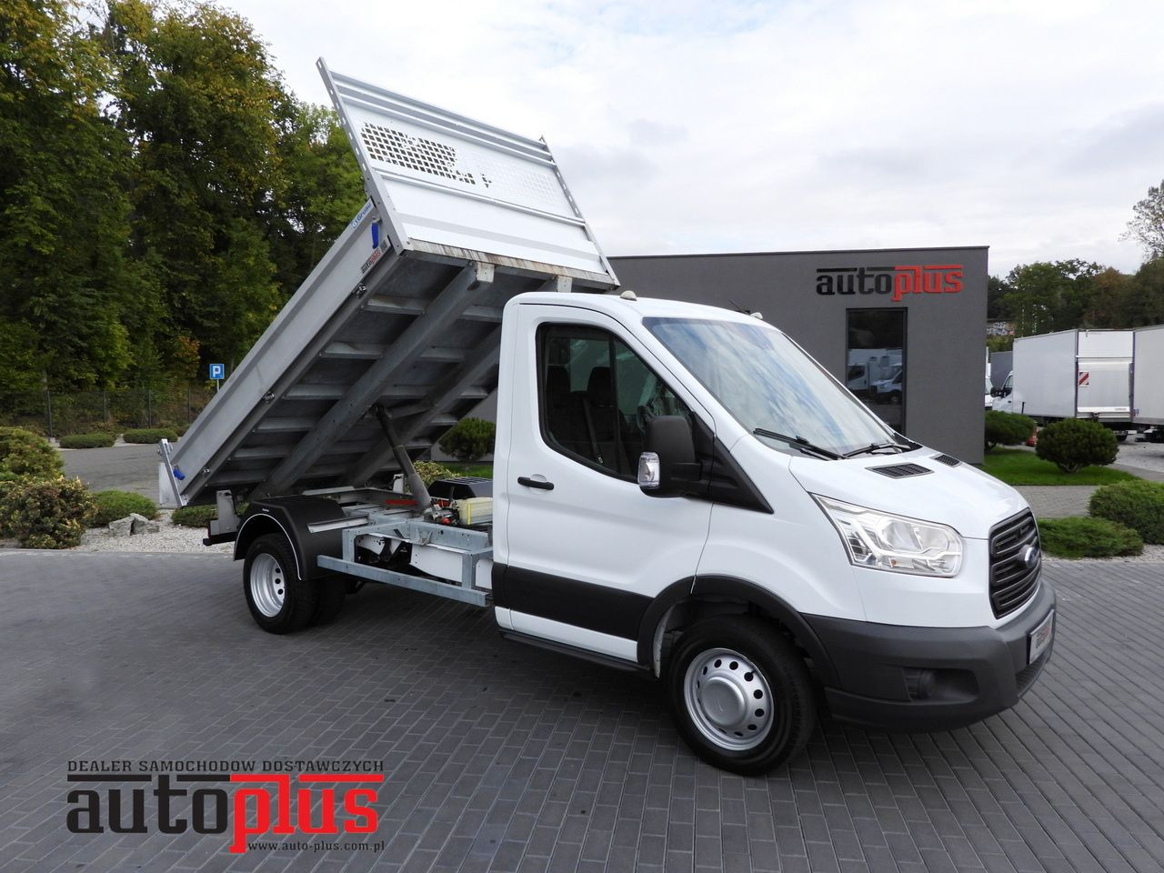 FORD TRANSIT TIPPER TWIN WHEELS 155HP - قلاب صغير: صورة 1 FORD TRANSIT TIPPER TWIN WHEELS 155HP - قلاب صغير: صورة 1
