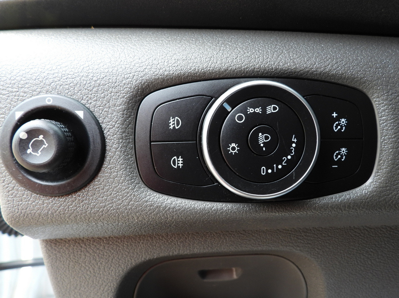 فان FORD TRANSIT  VAN CRUISE CONTROL LED LIGHTS AIR CONDITIONING  130HP: صورة 25