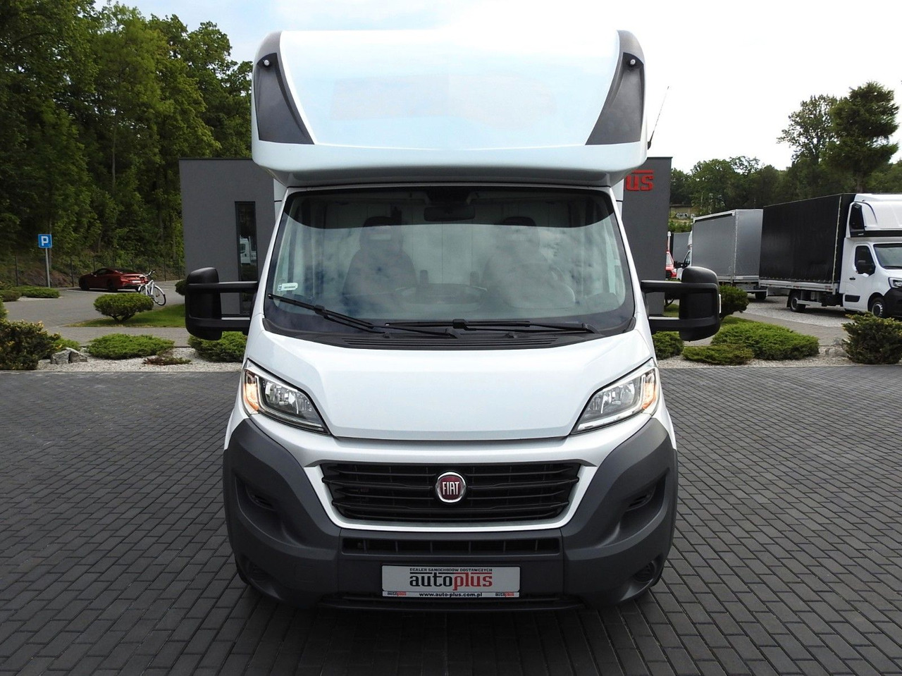 Fiat DUCATO KOFFER 8 PALETTEN KLIMAANLAGE 130PS - شاحنة مغلقة الصندوق: صورة 5 Fiat DUCATO KOFFER 8 PALETTEN KLIMAANLAGE 130PS - شاحنة مغلقة الصندوق: صورة 5