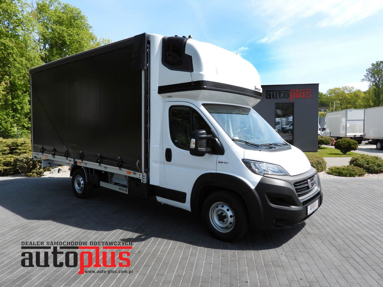 Fiat DUCATO PRITSCHE PLANE 10 PALETTEN WEBASTO A/C Fiat DUCATO PRITSCHE PLANE 10 PALETTEN WEBASTO A/C - شاحنة ستارة جانبية: صورة 1 Fiat DUCATO PRITSCHE PLANE 10 PALETTEN WEBASTO A/C Fiat DUCATO PRITSCHE PLANE 10 PALETTEN WEBASTO A/C - شاحنة ستارة جانبية: صورة 1