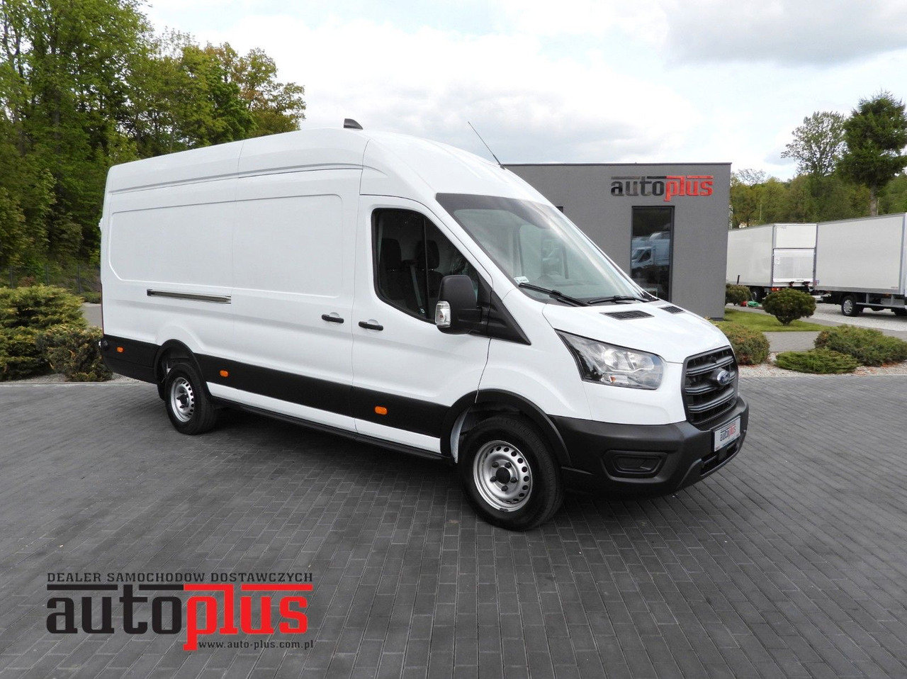 Ford TRANSIT KASTENWAGEN TEMPOMAT KLIMAANLAGE 130PS - فان: صورة 1 Ford TRANSIT KASTENWAGEN TEMPOMAT KLIMAANLAGE 130PS - فان: صورة 1