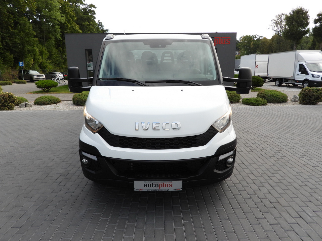 IVECO DAILY 35C17 STAKE BODY DOUBLE CABIN DOKA 7 SEATS CRUISE CONTROL TWIN WHEELS AIR CONDITIONING 170HP - الشاحنات الصغيرة كابينة مزدوجة: صورة 5 IVECO DAILY 35C17 STAKE BODY DOUBLE CABIN DOKA 7 SEATS CRUISE CONTROL TWIN WHEELS AIR CONDITIONING 170HP - الشاحنات الصغيرة كابينة مزدوجة: صورة 5