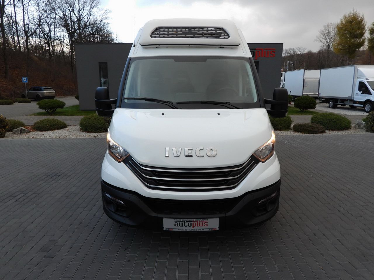 IVECO DAILY 35S14 REFRIGERATOR VAN 0*C POWER SUPPLY 230V NAVIGATION AUTOMATIC TRANSMISSION AIR CONDITIONING 140HP - شاحنة مُبرّدة للتوصيل: صورة 5 IVECO DAILY 35S14 REFRIGERATOR VAN 0*C POWER SUPPLY 230V NAVIGATION AUTOMATIC TRANSMISSION AIR CONDITIONING 140HP - شاحنة مُبرّدة للتوصيل: صورة 5