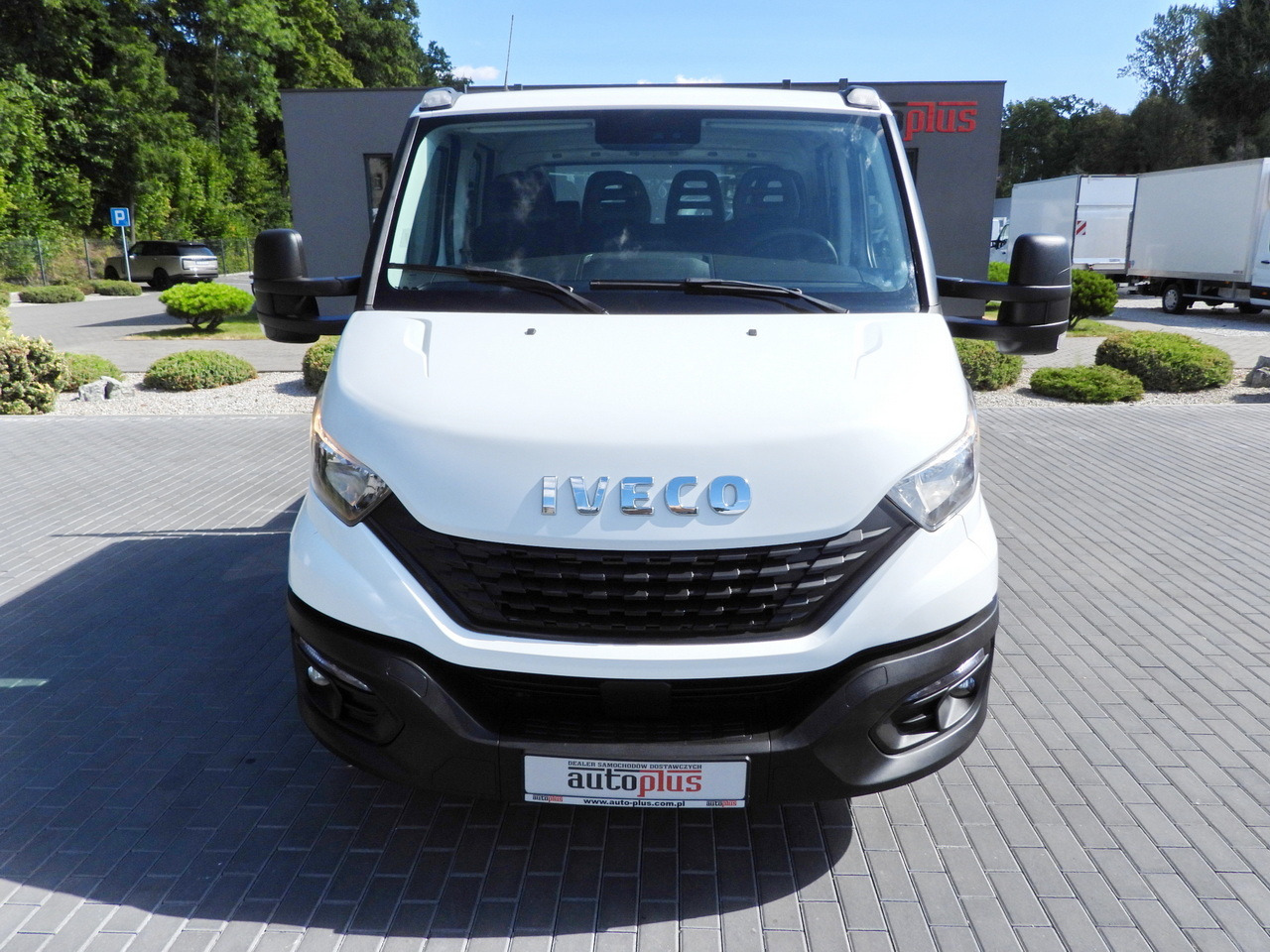 IVECO DAILY 35S14 STAKE BODY DOUBLE CABIN DOKA 7 SEATS CRUISE CONTROL AIR CONDITIONING 135HP - الشاحنات الصغيرة كابينة مزدوجة: صورة 5 IVECO DAILY 35S14 STAKE BODY DOUBLE CABIN DOKA 7 SEATS CRUISE CONTROL AIR CONDITIONING 135HP - الشاحنات الصغيرة كابينة مزدوجة: صورة 5