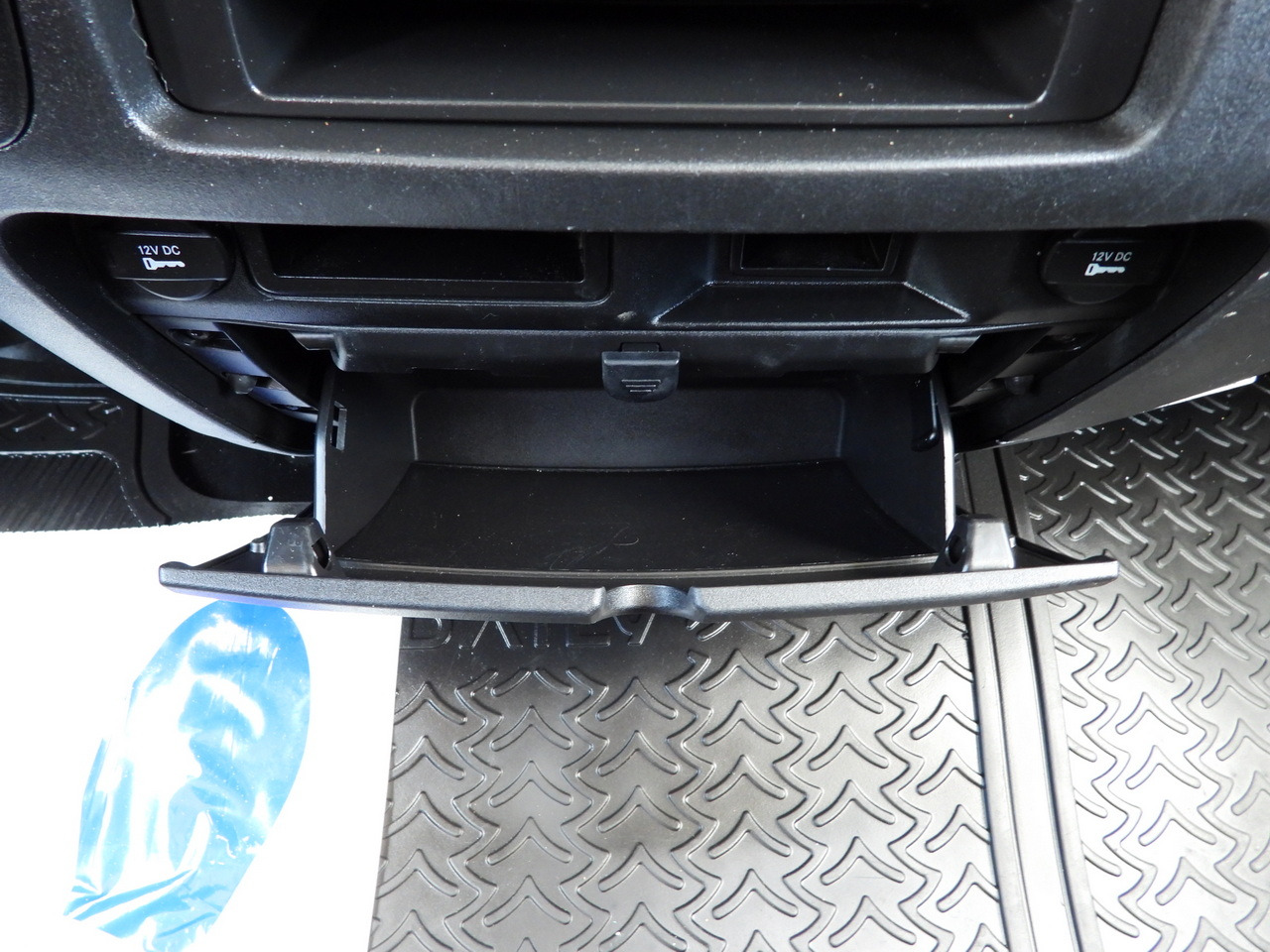 الشاحنات الصغيرة كابينة مزدوجة IVECO DAILY 35S14 STAKE BODY DOUBLE CABIN DOKA 7 SEATS CRUISE CONTROL AIR CONDITIONING 135HP: صورة 35 الشاحنات الصغيرة كابينة مزدوجة IVECO DAILY 35S14 STAKE BODY DOUBLE CABIN DOKA 7 SEATS CRUISE CONTROL AIR CONDITIONING 135HP: صورة 35