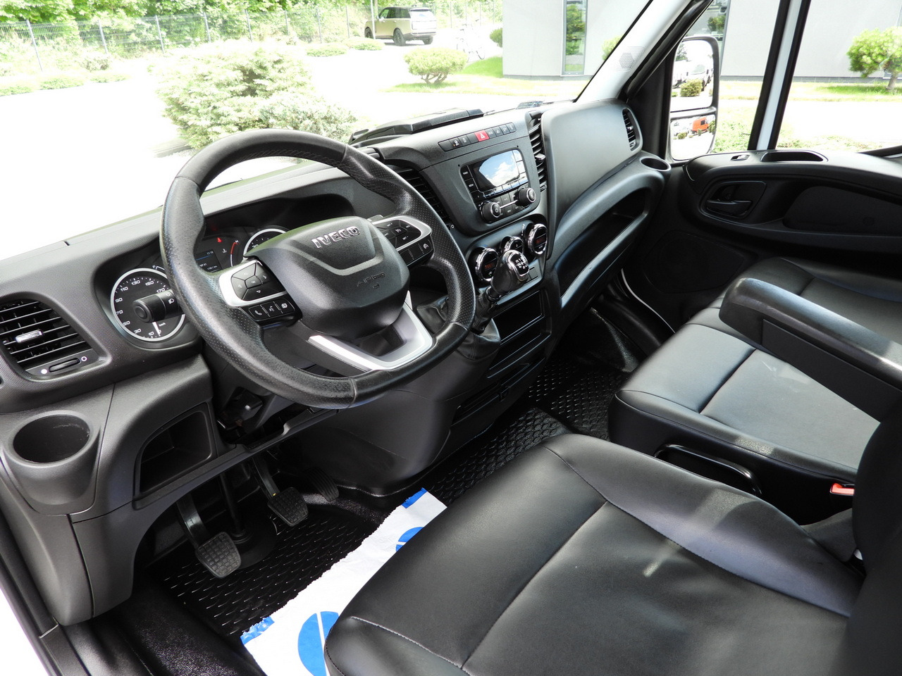 IVECO DAILY 35S16 STAKE BODY 10 PALLETS CRUISE CONTROL AIR CONDITIONING 160HP - شاحنة مفتوحة: صورة 2 IVECO DAILY 35S16 STAKE BODY 10 PALLETS CRUISE CONTROL AIR CONDITIONING 160HP - شاحنة مفتوحة: صورة 2