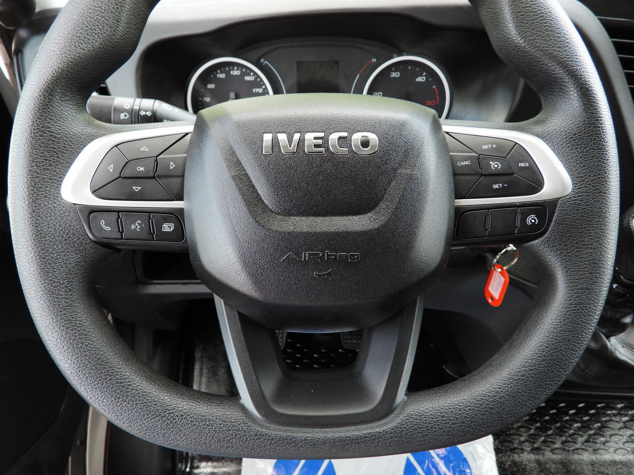 شاحنة ستارة جانبية IVECO DAILY 35S18 TARPAULIN 10 PALLETS CRUISE CONTROL LED LIGHTS AIR CONDITIONING  180HP: صورة 31