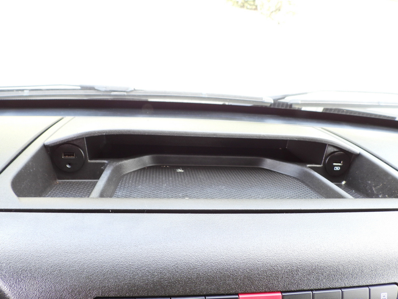 شاحنة ستارة جانبية IVECO DAILY 35S18 TARPAULIN 10 PALLETS CRUISE CONTROL LED LIGHTS AIR CONDITIONING  180HP: صورة 38