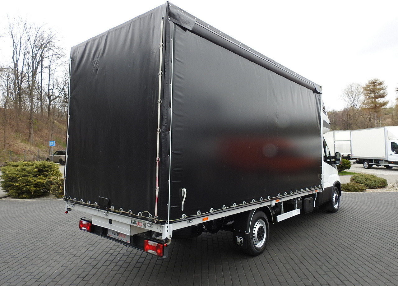 IVECO DAILY 35S18 TARPAULIN 10 PALLETS WEBASTO CRUISE CONTROL AIR CONDITIONING 180HP - شاحنة ستارة جانبية: صورة 3 IVECO DAILY 35S18 TARPAULIN 10 PALLETS WEBASTO CRUISE CONTROL AIR CONDITIONING 180HP - شاحنة ستارة جانبية: صورة 3