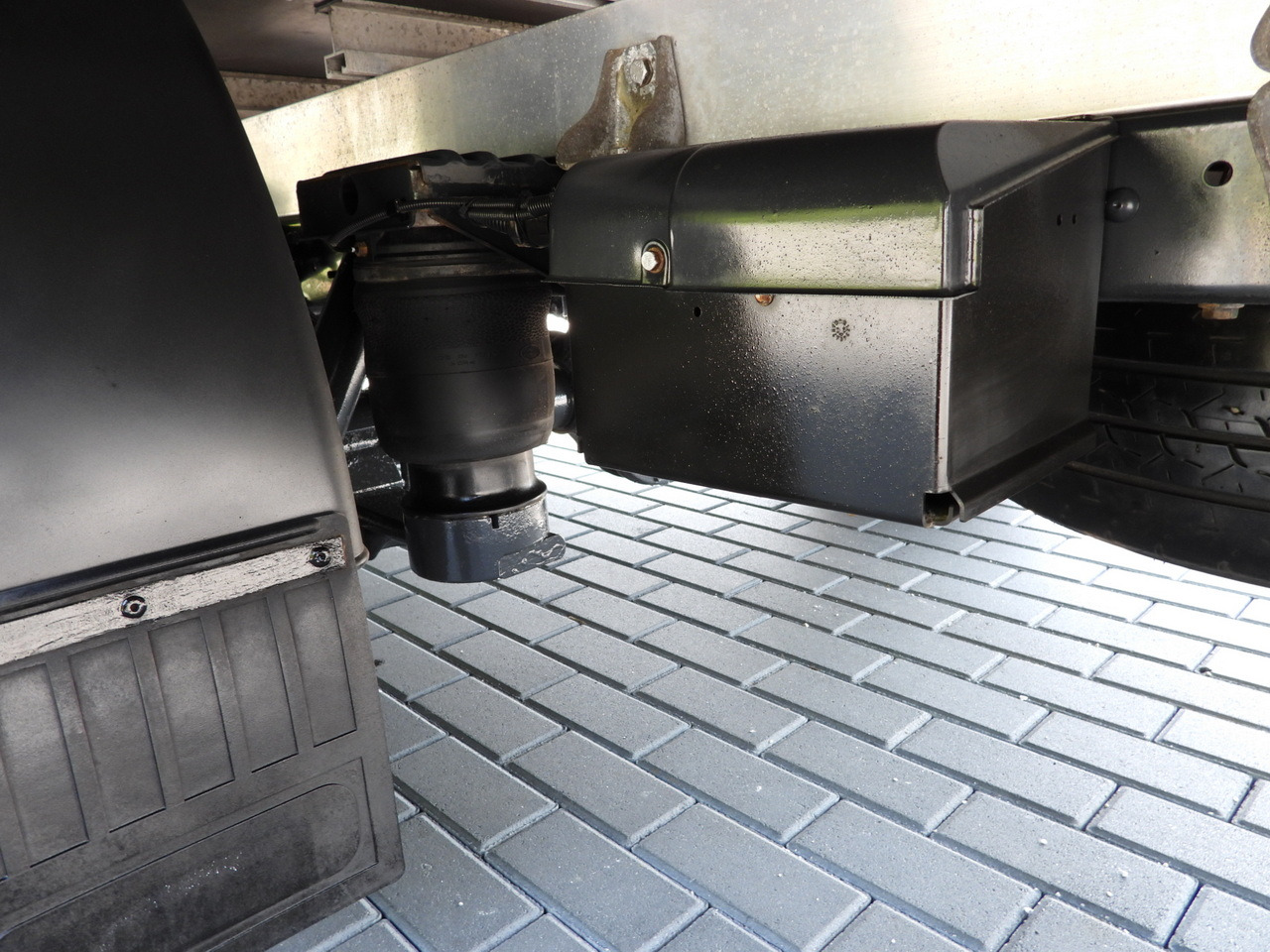 شاحنة ستارة جانبية IVECO DAILY 35S18 TARPAULIN 10 PALLETS WEBASTO CRUISE CONTROL LED LIGHTS PNEUMATICS AIR CONDITIONING  180HP: صورة 26 شاحنة ستارة جانبية IVECO DAILY 35S18 TARPAULIN 10 PALLETS WEBASTO CRUISE CONTROL LED LIGHTS PNEUMATICS AIR CONDITIONING  180HP: صورة 26