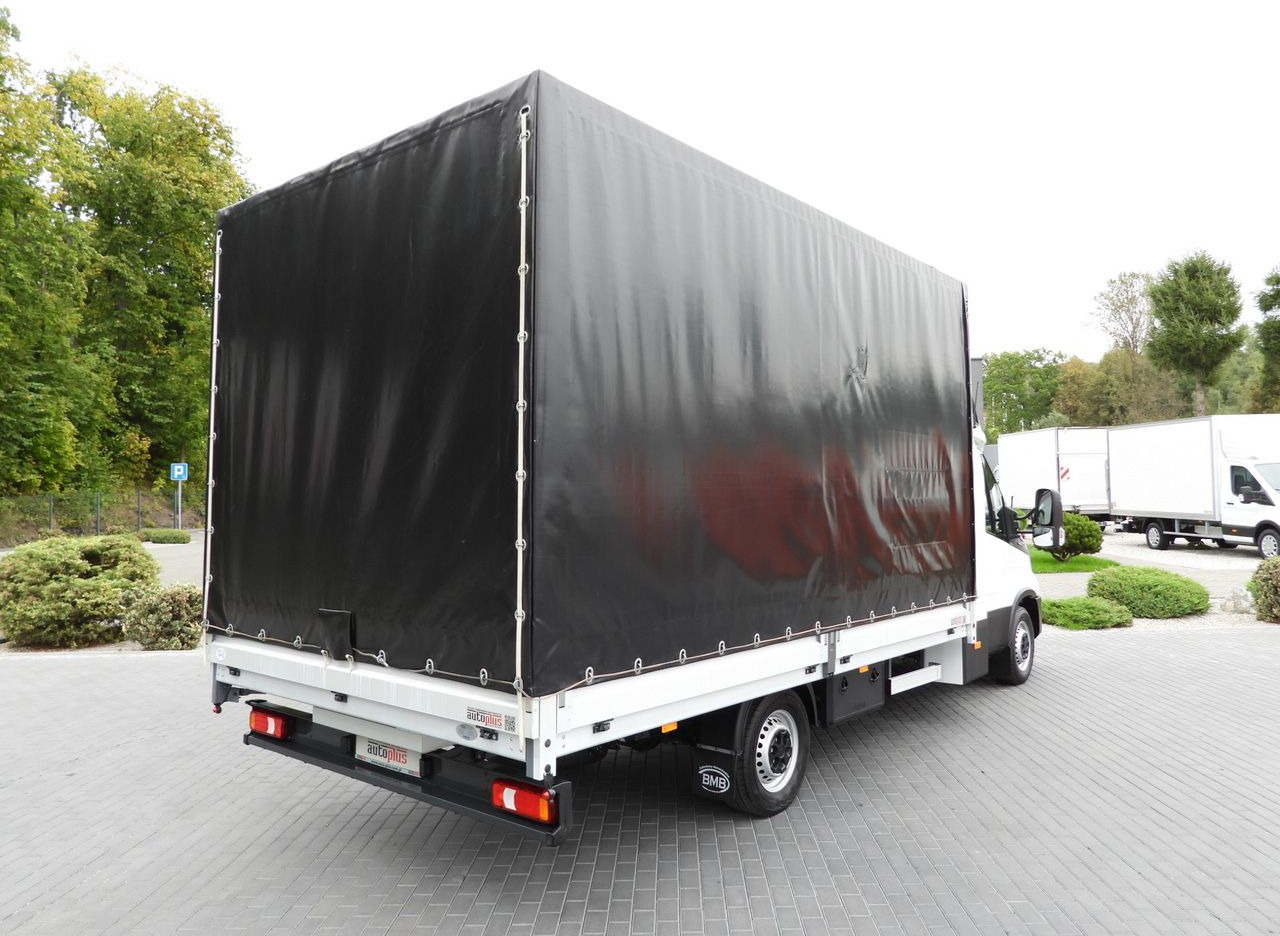 IVECO DAILY 35S18 TARPAULIN 10 PALLETS WEBASTO CRUISE CONTROL PNEUMATICS AIR CONDITIONING 180HP - شاحنة ستارة جانبية: صورة 3 IVECO DAILY 35S18 TARPAULIN 10 PALLETS WEBASTO CRUISE CONTROL PNEUMATICS AIR CONDITIONING 180HP - شاحنة ستارة جانبية: صورة 3