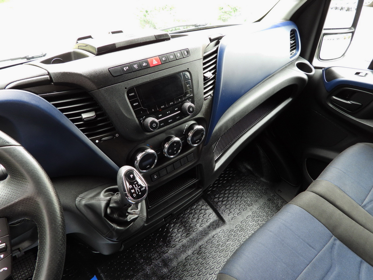 شاحنة ستارة جانبية IVECO DAILY 35S18 TARPAULIN 10 PALLETS WEBASTO CRUISE CONTROL PNEUMATICS AUTOMATIC TRANSMISSION HI-MATIC AIR CONDITIONING  180HP: صورة 31