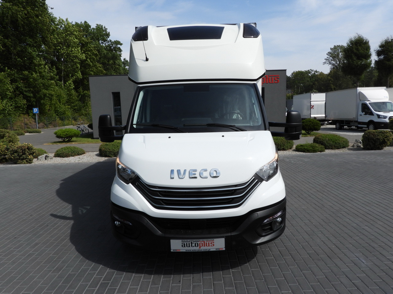 IVECO DAILY 35S18 TARPAULIN LIFT 8 PALLETS CRUISE CONTROL AIR CONDITIONING 180HP - شاحنة ستارة جانبية: صورة 5 IVECO DAILY 35S18 TARPAULIN LIFT 8 PALLETS CRUISE CONTROL AIR CONDITIONING 180HP - شاحنة ستارة جانبية: صورة 5
