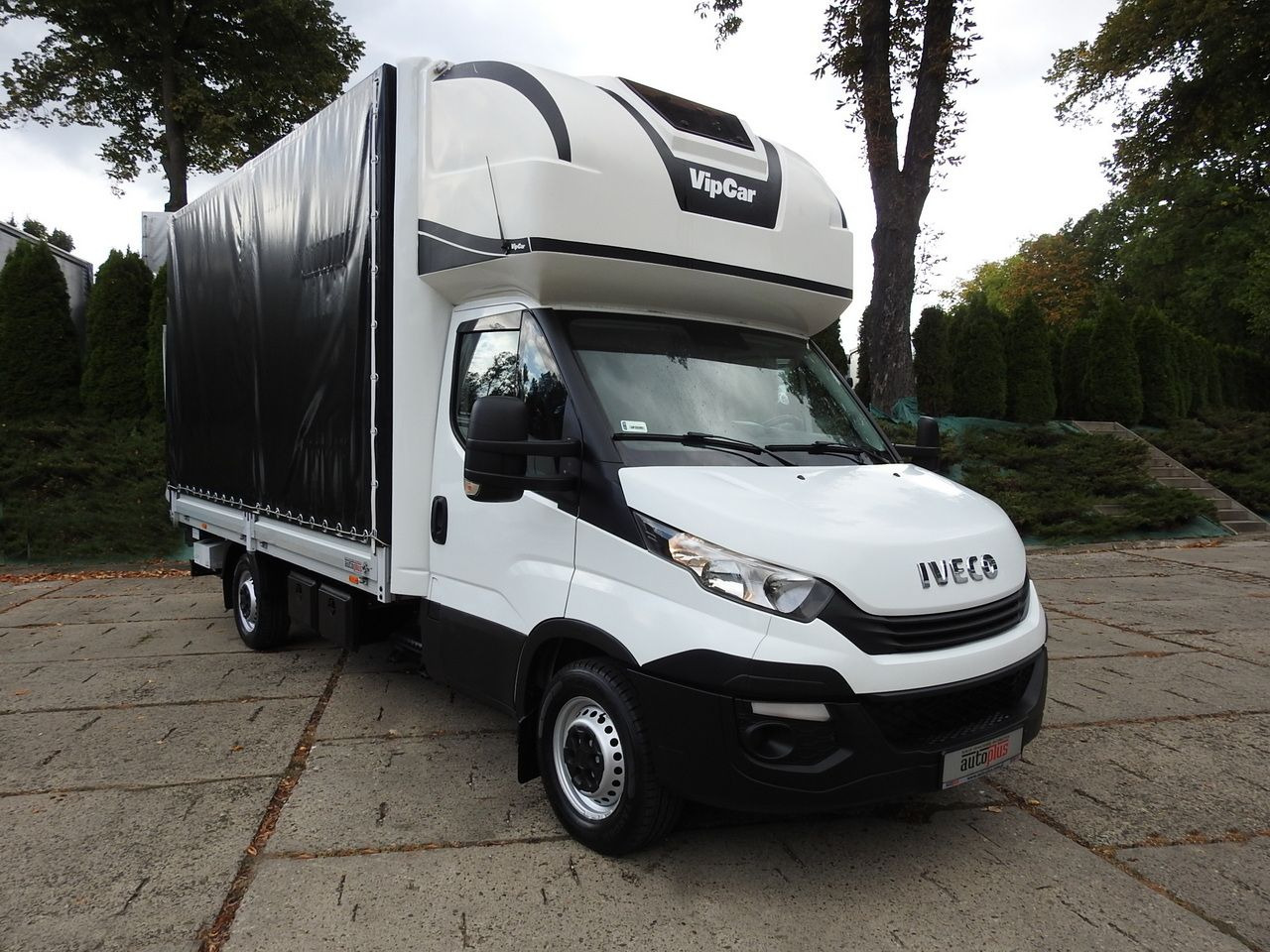 IVECO DAILY 35S18 TARPAULIN LIFT 8 PALLETS CRUISE CONTROL AIR CONDITIONING 180HP - شاحنة ستارة جانبية: صورة 4 IVECO DAILY 35S18 TARPAULIN LIFT 8 PALLETS CRUISE CONTROL AIR CONDITIONING 180HP - شاحنة ستارة جانبية: صورة 4