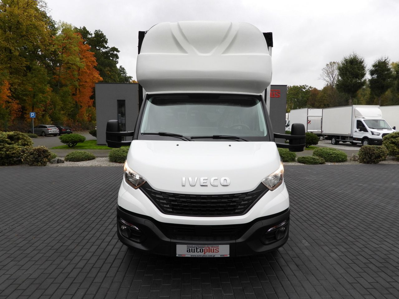 IVECO DAILY 35S18 TARPAULIN LIFT 8 PALLETS WEBASTO CRUISE CONTROL AIR CONDITIONING 180HP - شاحنة ستارة جانبية: صورة 5 IVECO DAILY 35S18 TARPAULIN LIFT 8 PALLETS WEBASTO CRUISE CONTROL AIR CONDITIONING 180HP - شاحنة ستارة جانبية: صورة 5