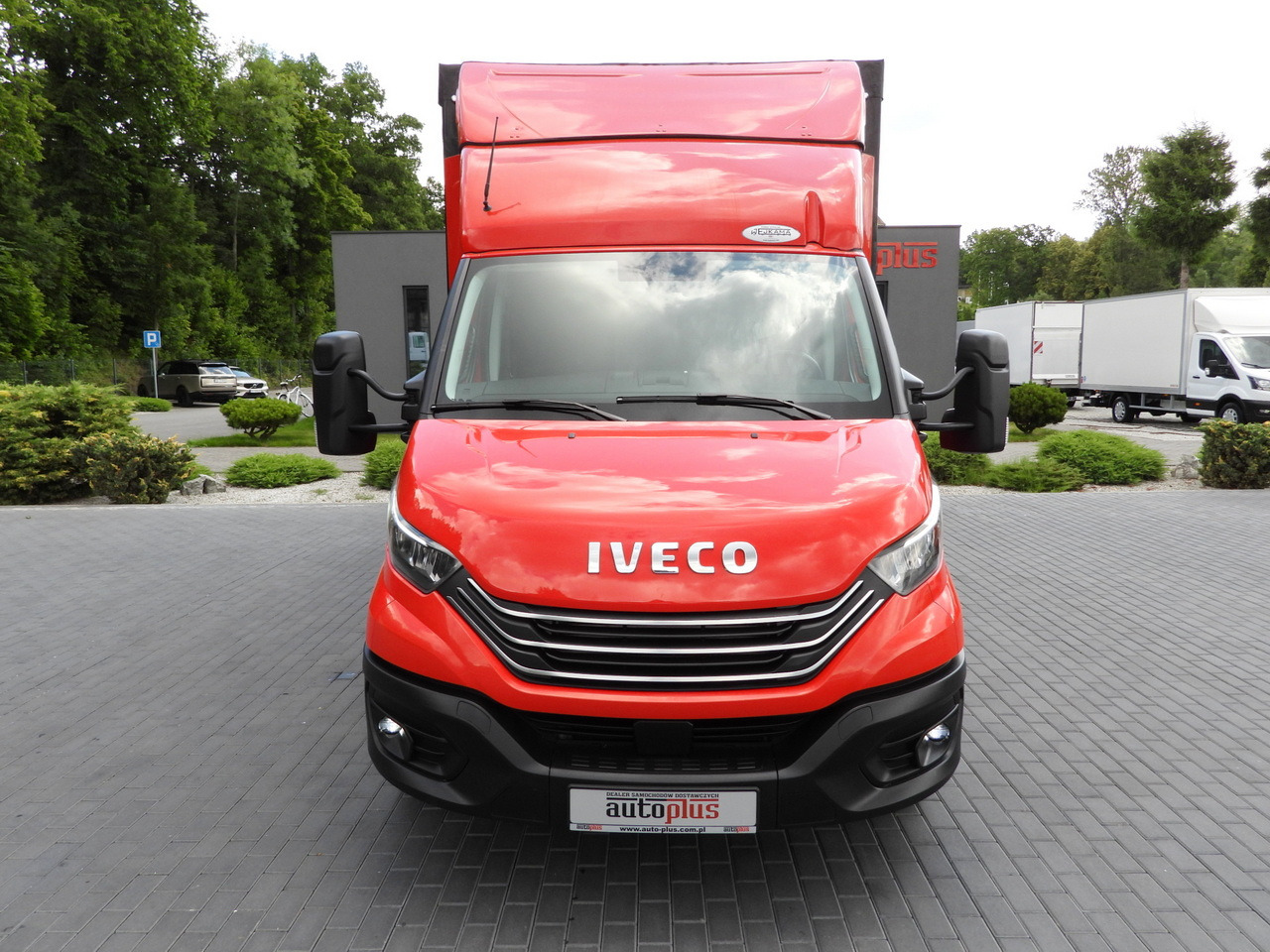 IVECO DAILY 35S21 TARPAULIN 10 PALLETS WEBASTO CRUISE CONTROL NAVIGATION LED LIGHTS PNEUMATICS AUTOMATIC TRANSMISSION HI-MATIC AIR CONDITIONING 210HP - شاحنة ستارة جانبية: صورة 5 IVECO DAILY 35S21 TARPAULIN 10 PALLETS WEBASTO CRUISE CONTROL NAVIGATION LED LIGHTS PNEUMATICS AUTOMATIC TRANSMISSION HI-MATIC AIR CONDITIONING 210HP - شاحنة ستارة جانبية: صورة 5