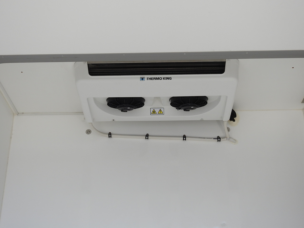 شاحنة مُبرّدة للتوصيل IVECO DAILY 50C15  REGRIGERATOR BOX -5*C POWER SUPPLY 230V AIR CONDITIONING TWIN WHEELS  150HP: صورة 23