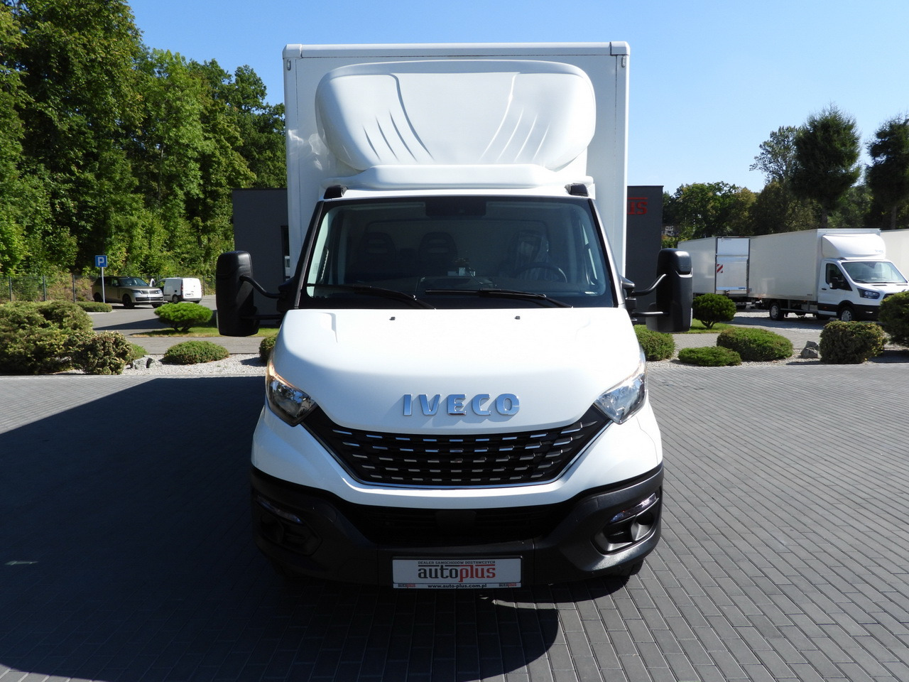 IVECO DAILY 72C18 LIFT 14 PALLETS CRUISE CONTROL PNEUMATICS AUTOMATIC TRANSMISSION HI-MATIC TWIN WHEELS AIR CONDITIONING 180HP - شاحنة مغلقة الصندوق: صورة 5 IVECO DAILY 72C18 LIFT 14 PALLETS CRUISE CONTROL PNEUMATICS AUTOMATIC TRANSMISSION HI-MATIC TWIN WHEELS AIR CONDITIONING 180HP - شاحنة مغلقة الصندوق: صورة 5