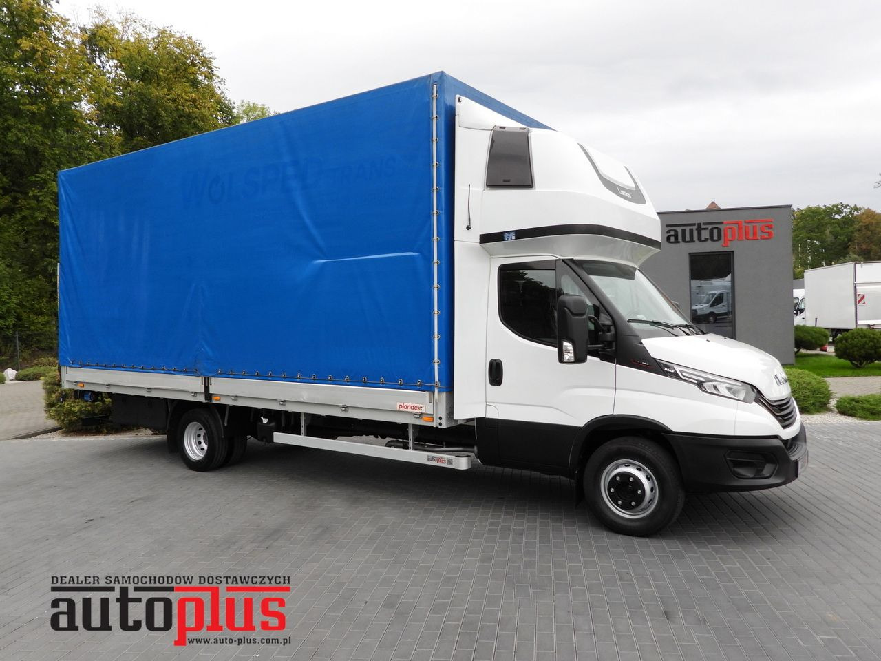 IVECO DAILY 72C18 TARPAULIN LIFT 14 PALLETS WEBASTO CRUISE CONTROL LED LIGHTS TWIN WHEELS AIR CONDITIONING 180HP - شاحنة ستارة: صورة 1 IVECO DAILY 72C18 TARPAULIN LIFT 14 PALLETS WEBASTO CRUISE CONTROL LED LIGHTS TWIN WHEELS AIR CONDITIONING 180HP - شاحنة ستارة: صورة 1