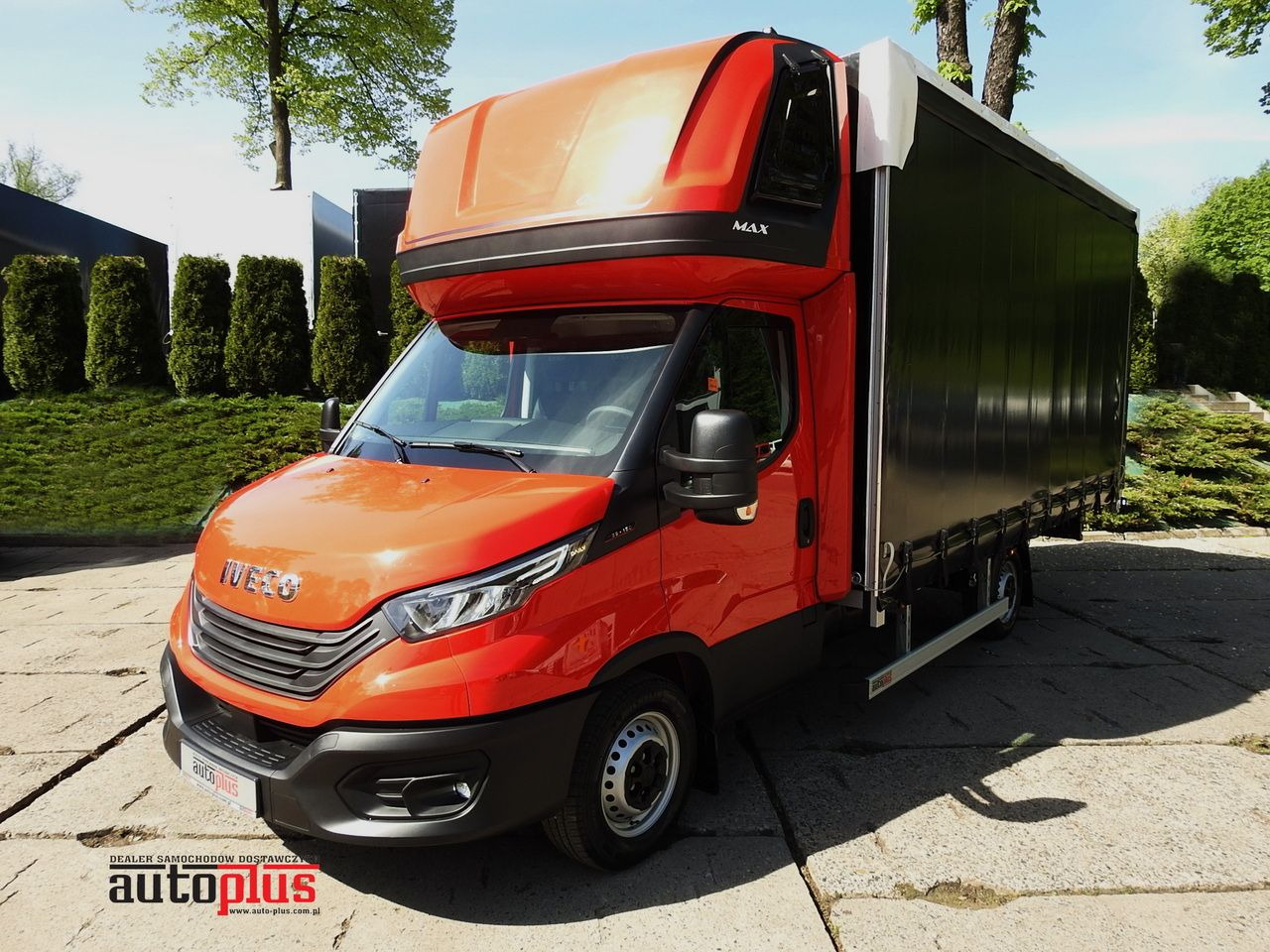 IVECO DAILY NEW TARPAULIN 10 PALLETS WEBASTO CRUISE CONTROL NAVIGATION AIR CONDITIONING LED LIGHTS 180HP - شاحنة ستارة جانبية: صورة 1 IVECO DAILY NEW TARPAULIN 10 PALLETS WEBASTO CRUISE CONTROL NAVIGATION AIR CONDITIONING LED LIGHTS 180HP - شاحنة ستارة جانبية: صورة 1