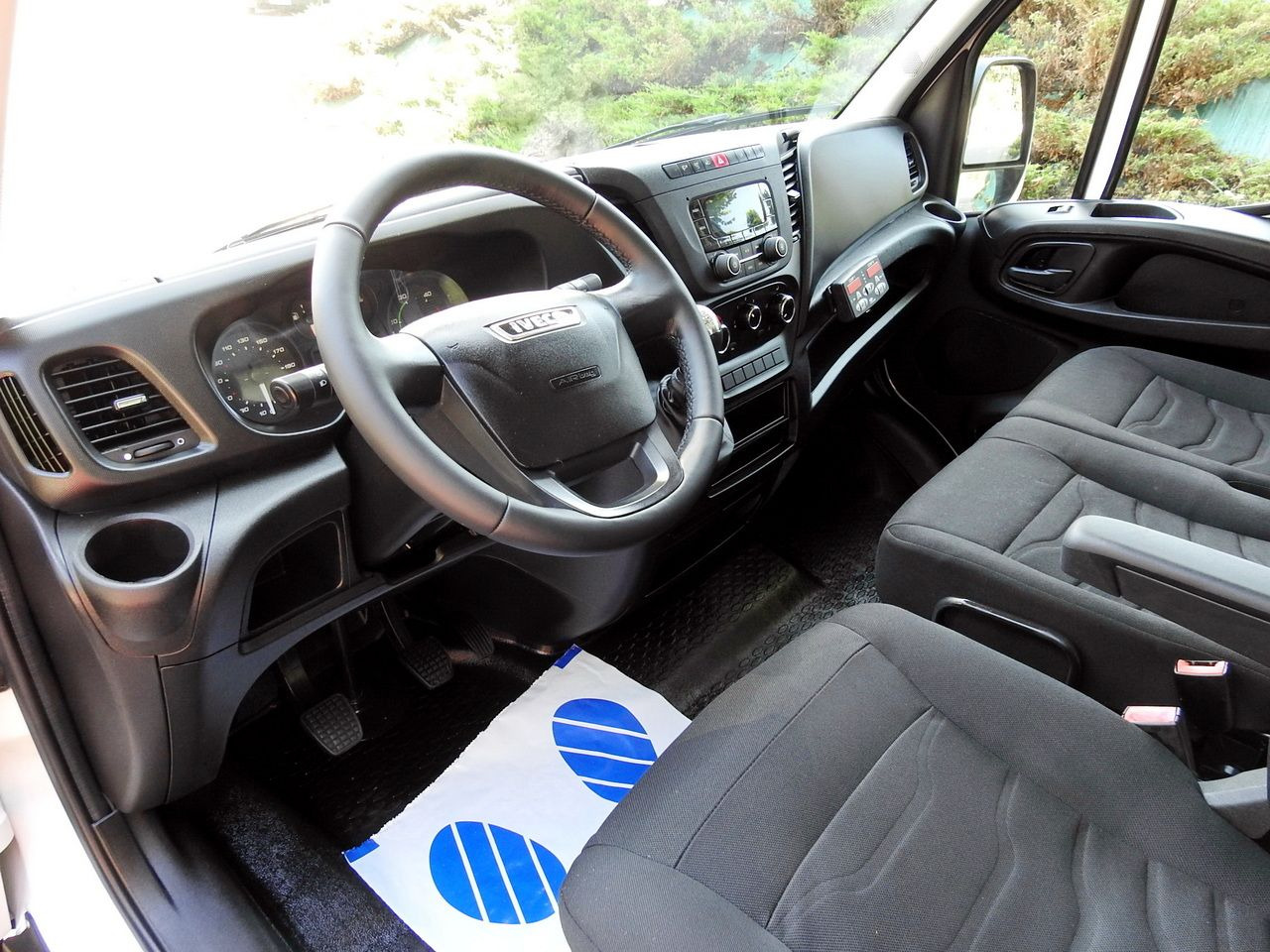 IVECO DAILY - شاحنة مُبرّدة للتوصيل: صورة 2 IVECO DAILY - شاحنة مُبرّدة للتوصيل: صورة 2