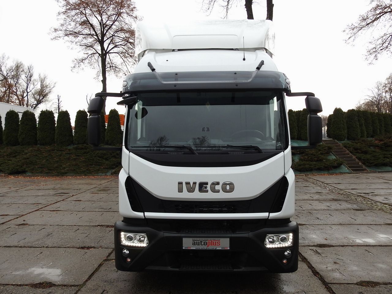 IVECO EUROCARGO 120-250 NEW TARPAULIN LIFT 18 PALLETS WEBASTO CRUISE CONTROL AIR CONDITIONING LED LIGHTS PNEUMATICS AUTOMATIC TRANSMISSION HI-MATIC 250HP - شاحنة ستارة جانبية: صورة 5 IVECO EUROCARGO 120-250 NEW TARPAULIN LIFT 18 PALLETS WEBASTO CRUISE CONTROL AIR CONDITIONING LED LIGHTS PNEUMATICS AUTOMATIC TRANSMISSION HI-MATIC 250HP - شاحنة ستارة جانبية: صورة 5