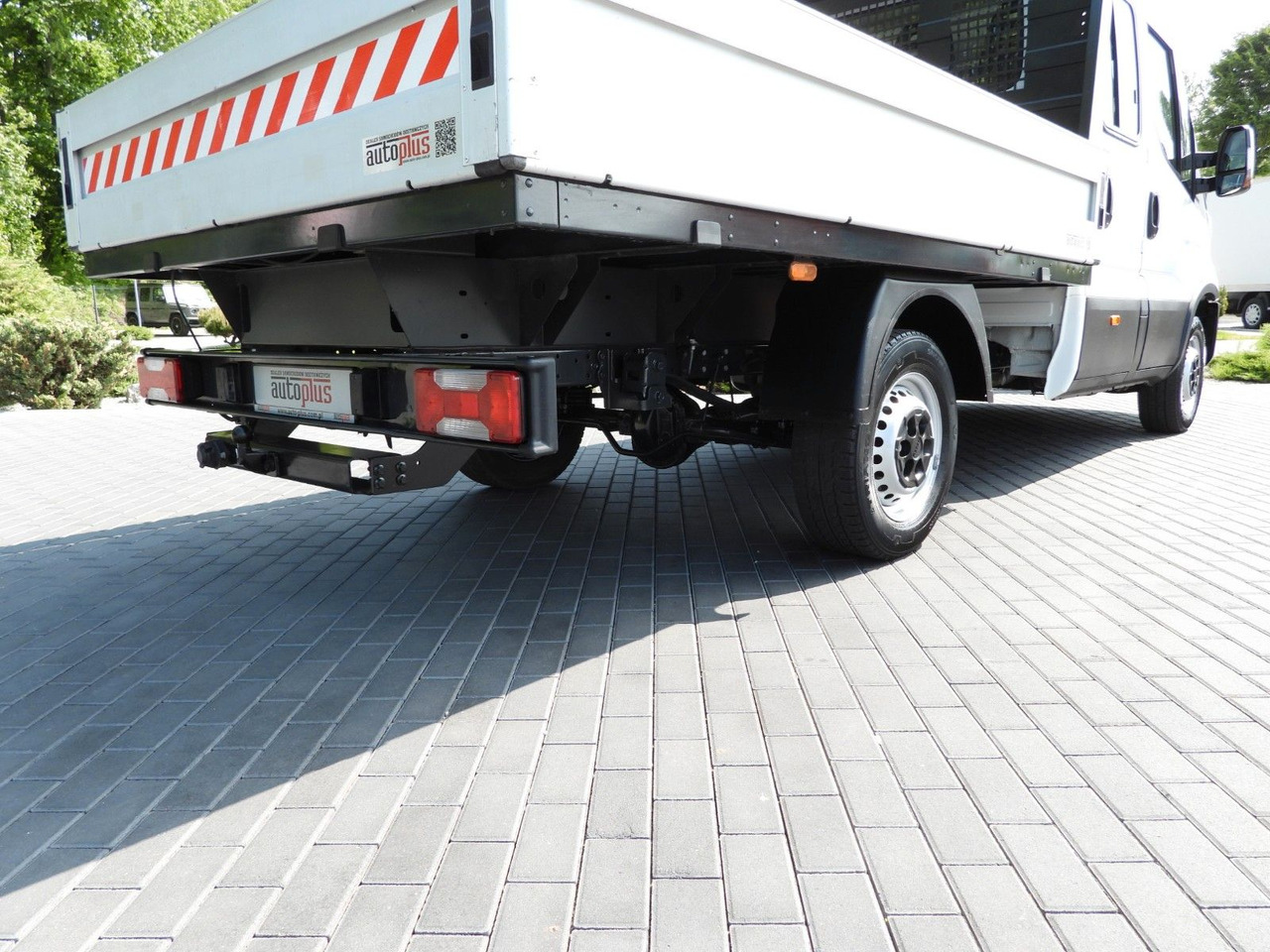 شاحنة مفتوحة, الشاحنات الصغيرة كابينة مزدوجة Iveco DAILY 35S12 PRITSCHE DOPPELKABINE DOKA 7 SITZE: صورة 19