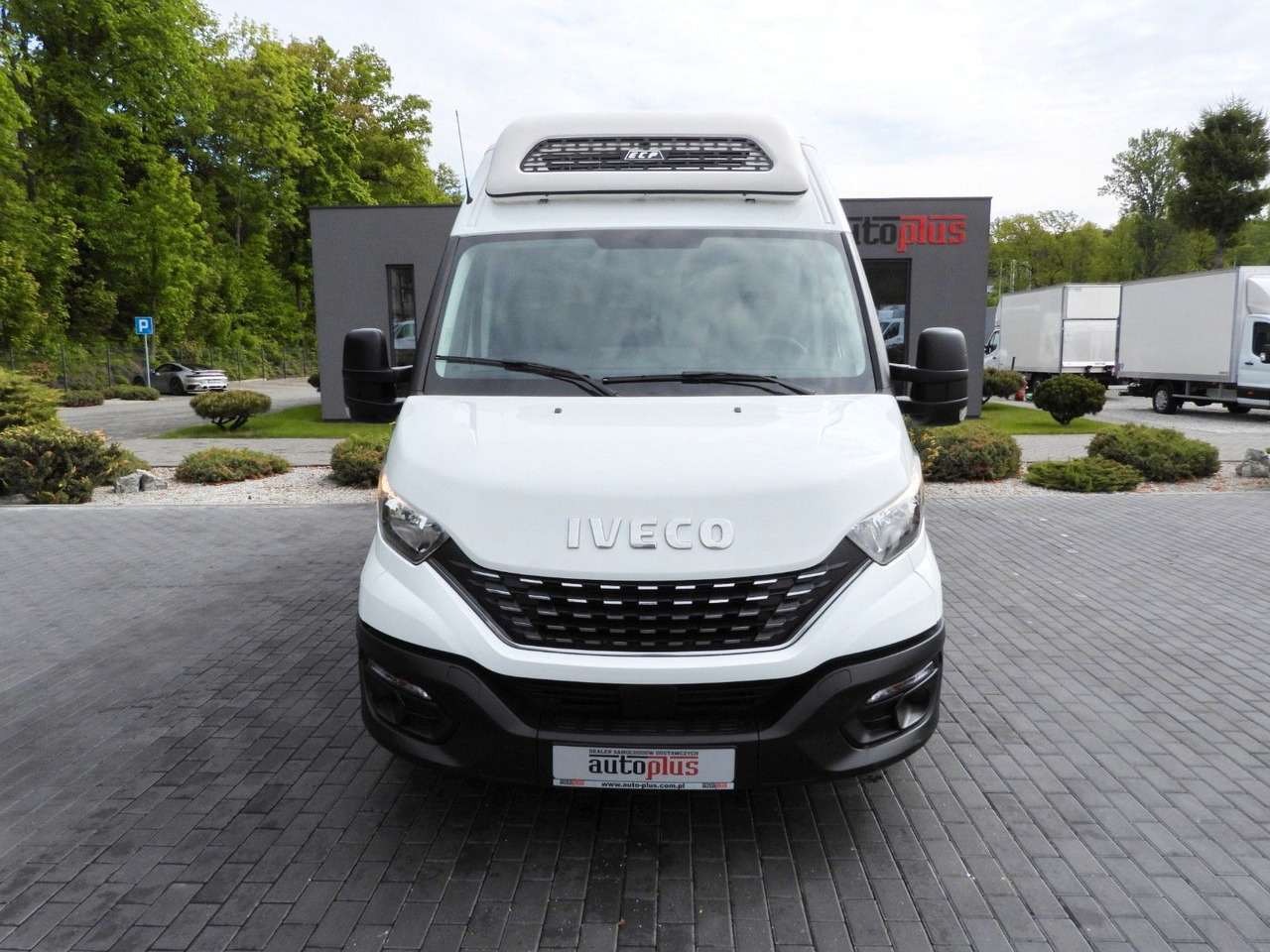 Iveco DAILY 35S14 KÜHLKASTENWAGEN-10*C TEMPOMAT - شاحنة مُبرّدة للتوصيل: صورة 5 Iveco DAILY 35S14 KÜHLKASTENWAGEN-10*C TEMPOMAT - شاحنة مُبرّدة للتوصيل: صورة 5