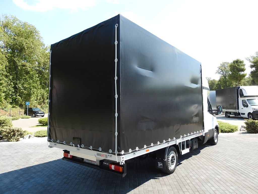 Iveco DAILY 35S18 NEUE PRITSCHE PLANE 8 PALETTEN A/C - شاحنة ستارة جانبية, الشاحنات الصغيرة كابينة مزدوجة: صورة 3 Iveco DAILY 35S18 NEUE PRITSCHE PLANE 8 PALETTEN A/C - شاحنة ستارة جانبية, الشاحنات الصغيرة كابينة مزدوجة: صورة 3