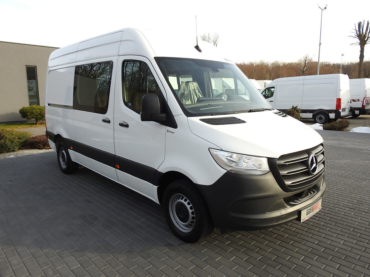 MERCEDES SPRINTER 314 BOX DELIVERY VAN 6 SEATS CRUISE CONTROL AIR CONDITIONING  140HP - فان: صورة 4 MERCEDES SPRINTER 314 BOX DELIVERY VAN 6 SEATS CRUISE CONTROL AIR CONDITIONING  140HP - فان: صورة 4