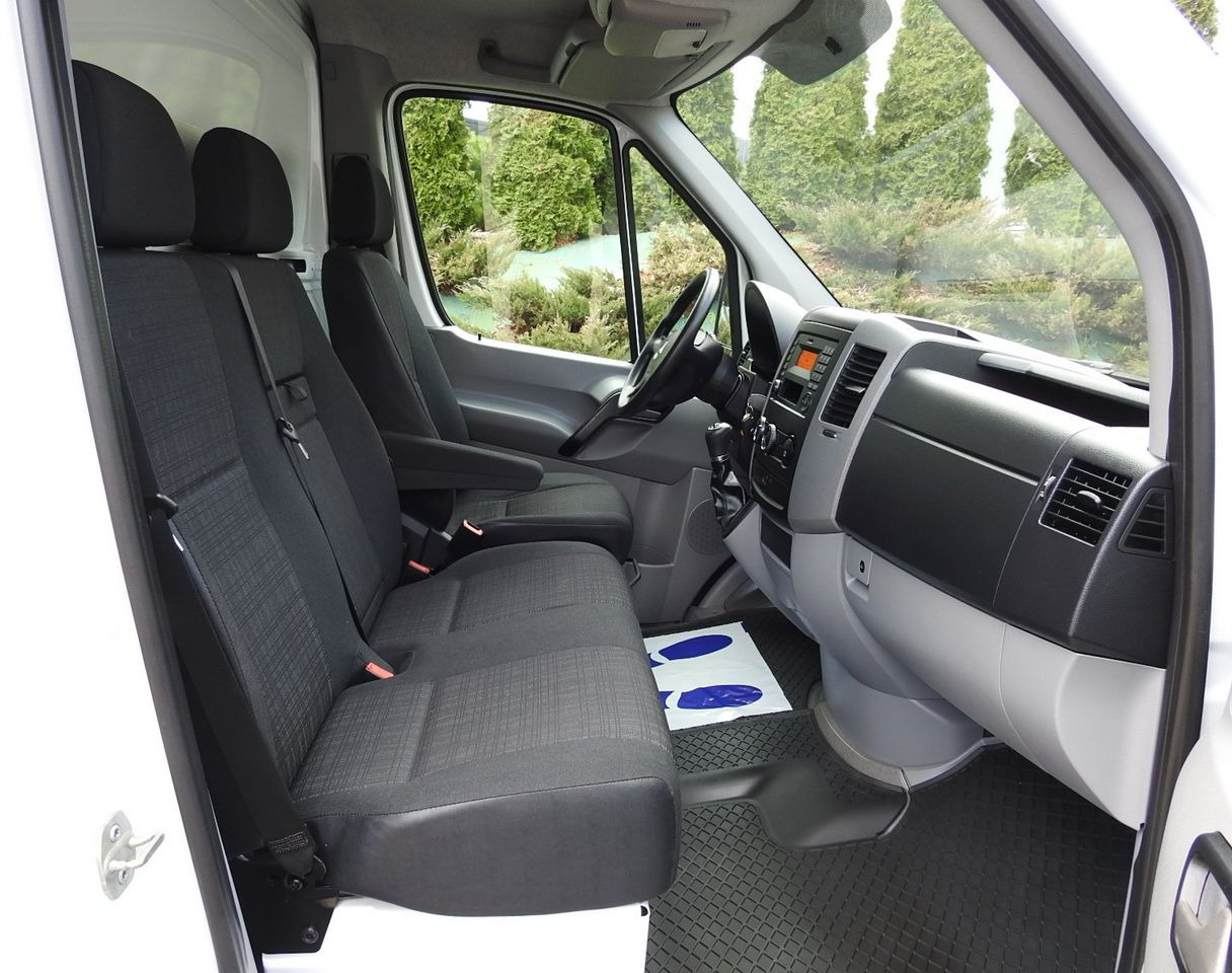 MERCEDES SPRINTER 316 THREE-WAY TIPPER  CRUISE CONTROL AUTOMATIC TRANSMISSION  AIR CONDITIONING  160HP MERCEDES SPRINTER 316 THREE-WAY TIPPER  CRUISE CONTROL AUTOMATIC TRANSMISSION  AIR CONDITIONING  160HP: صورة 34