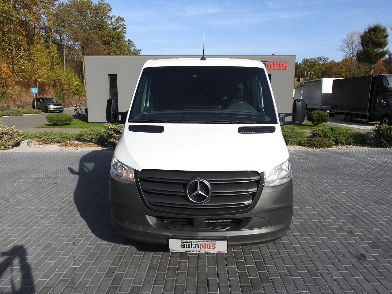 MERCEDES SPRINTER 516 STAKE BODY DOUBLE CABIN DOKA 6 SEATS CRUISE CONTROL AIR CONDITIONING TWIN WHEELS 160HP - شاحنة مفتوحة: صورة 5 MERCEDES SPRINTER 516 STAKE BODY DOUBLE CABIN DOKA 6 SEATS CRUISE CONTROL AIR CONDITIONING TWIN WHEELS 160HP - شاحنة مفتوحة: صورة 5